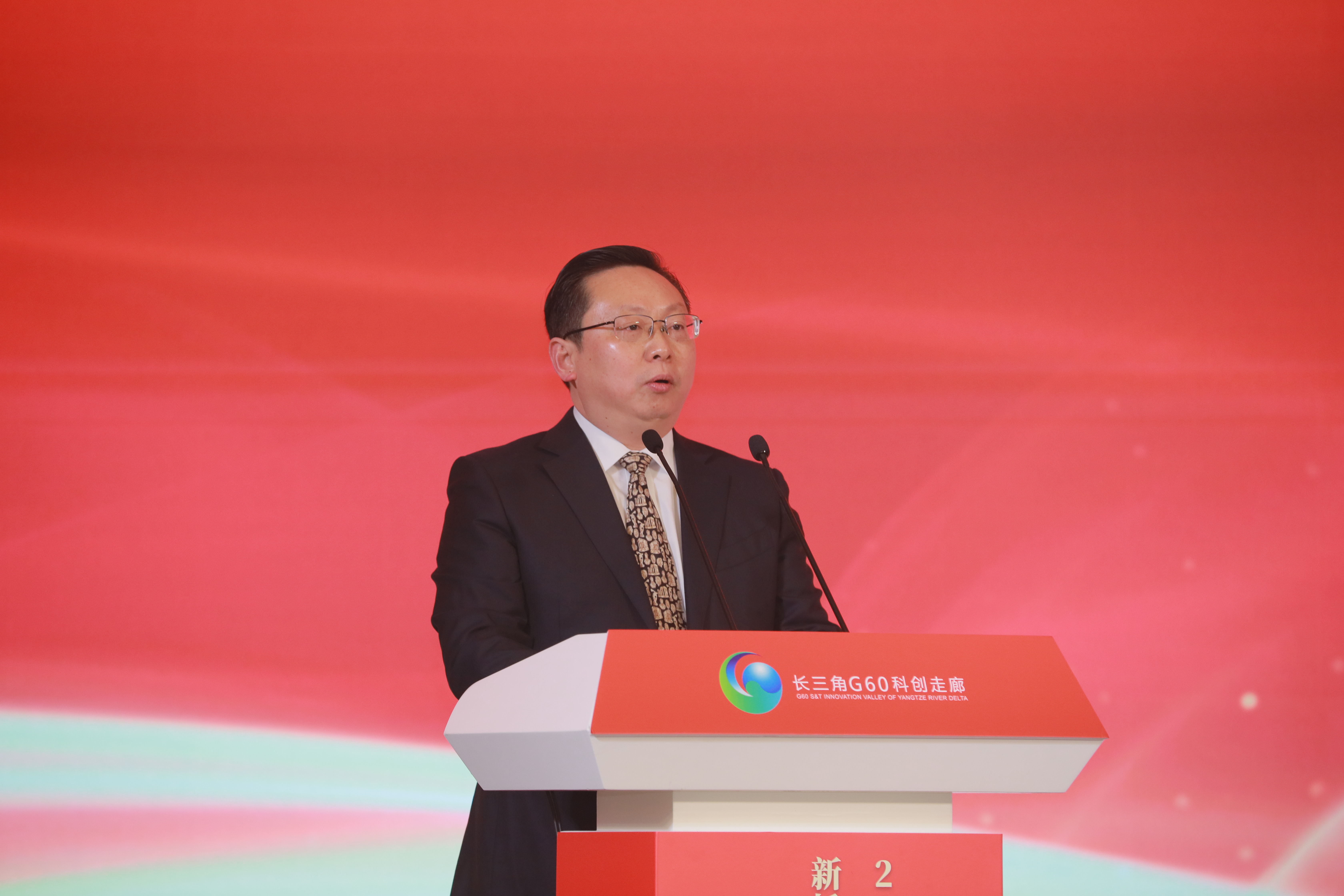 d378913b7cfc3a3201cf8ea3d4d0f129